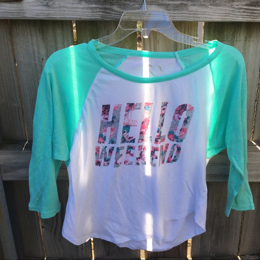 Cropped graphic tee
